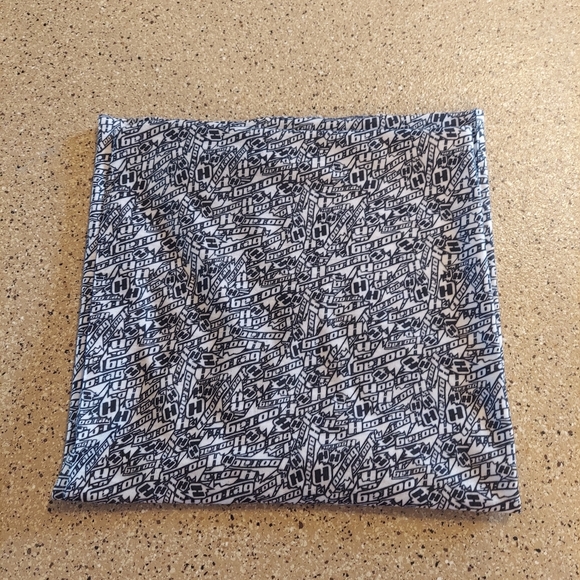 Hoo Rag & Bandana black and white headband mask buff motorcycle accessories - Picture 3 of 7